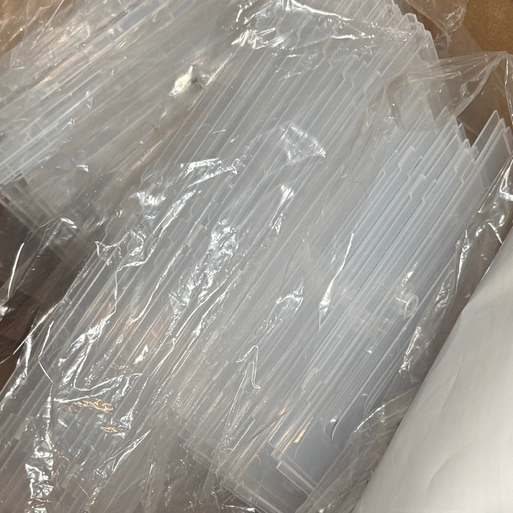 Clear Plastic Storage Box bundle of 20 - Picture 5 of 8